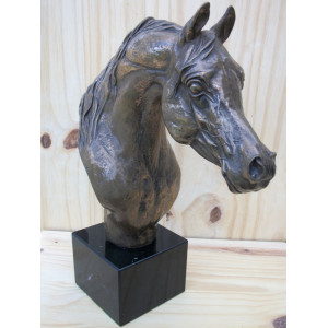 Sculpture buste cheval arabe 2