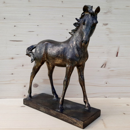 Trophée en résine Le Poulain