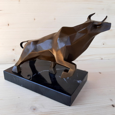 Sculpture taureau en bronze, style cubiste.