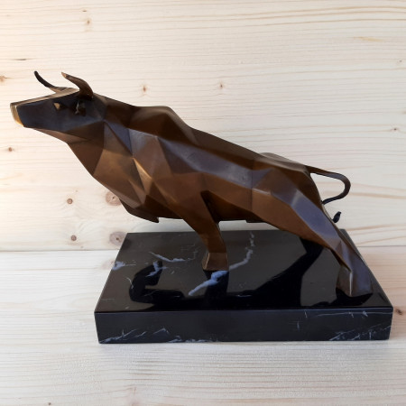 Sculpture taureau en bronze, style cubiste.