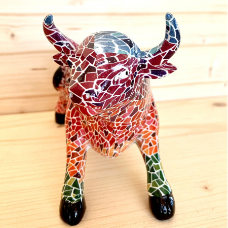 Sculpture taureau de combat multicolore / C