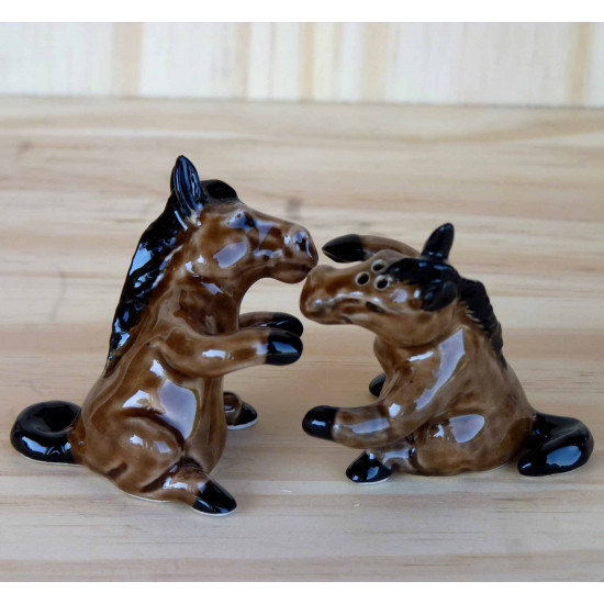 Salière et poivrière cheval 