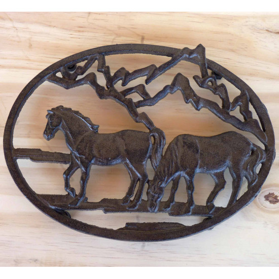 Dessous de plat en fonte avec 2 chevaux 