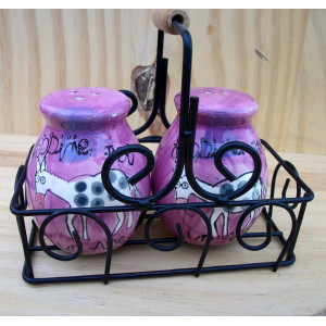 Set sel et poivre dans panier métal 