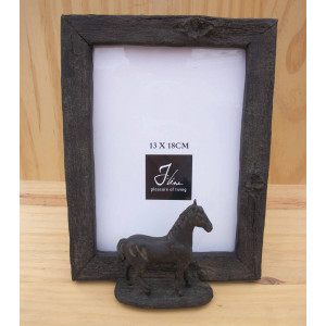 Cadre photo 3D vertical avec cheval 