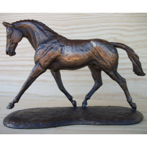 Cheval au trot avec pions 