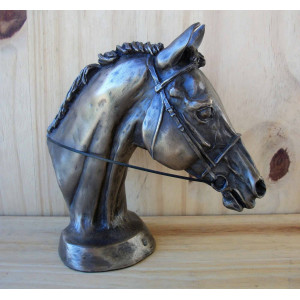 Tête cheval avec filet et rênes  2