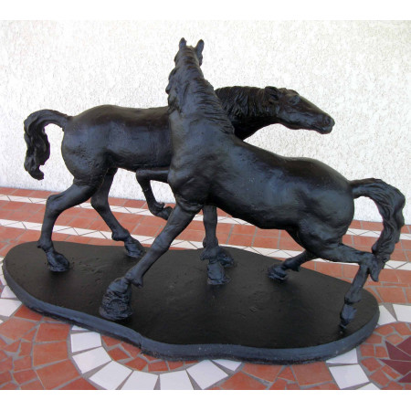 Statue accolade en fonte 