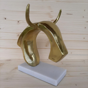 Sculpture moderne tête de taureau