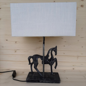 Lampe abat jour blanc cheval résine