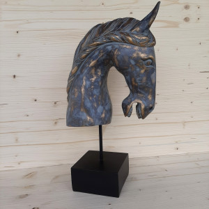 Statue tête de cheval sur socle 2
